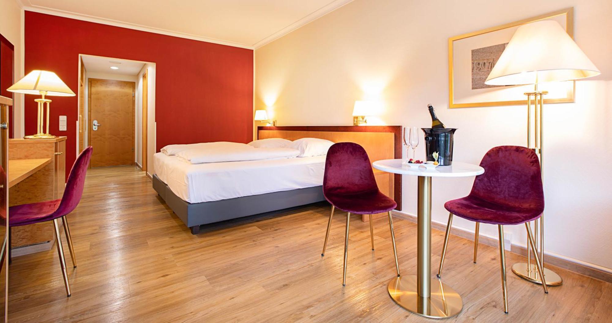โดลเช บาย วินด์แฮม บัด เนาไฮม์ Hotel บัดเนาไฮม์ ภายนอก รูปภาพ
