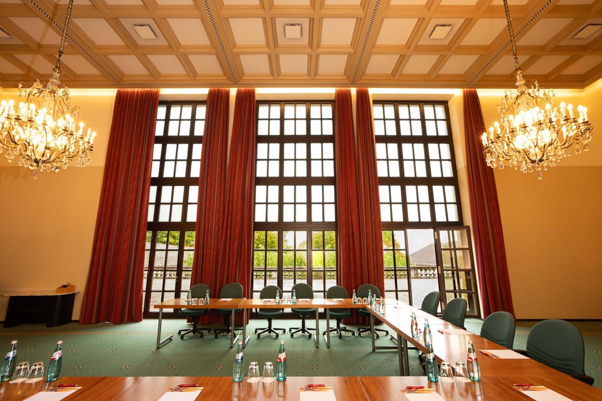 โดลเช บาย วินด์แฮม บัด เนาไฮม์ Hotel บัดเนาไฮม์ ภายนอก รูปภาพ