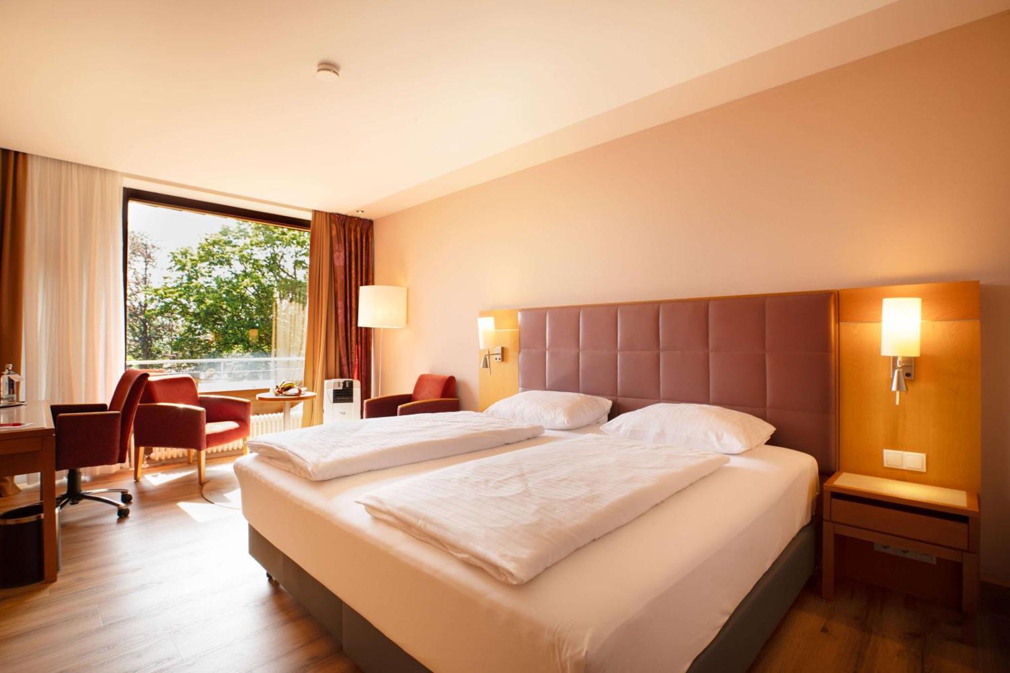 โดลเช บาย วินด์แฮม บัด เนาไฮม์ Hotel บัดเนาไฮม์ ภายนอก รูปภาพ