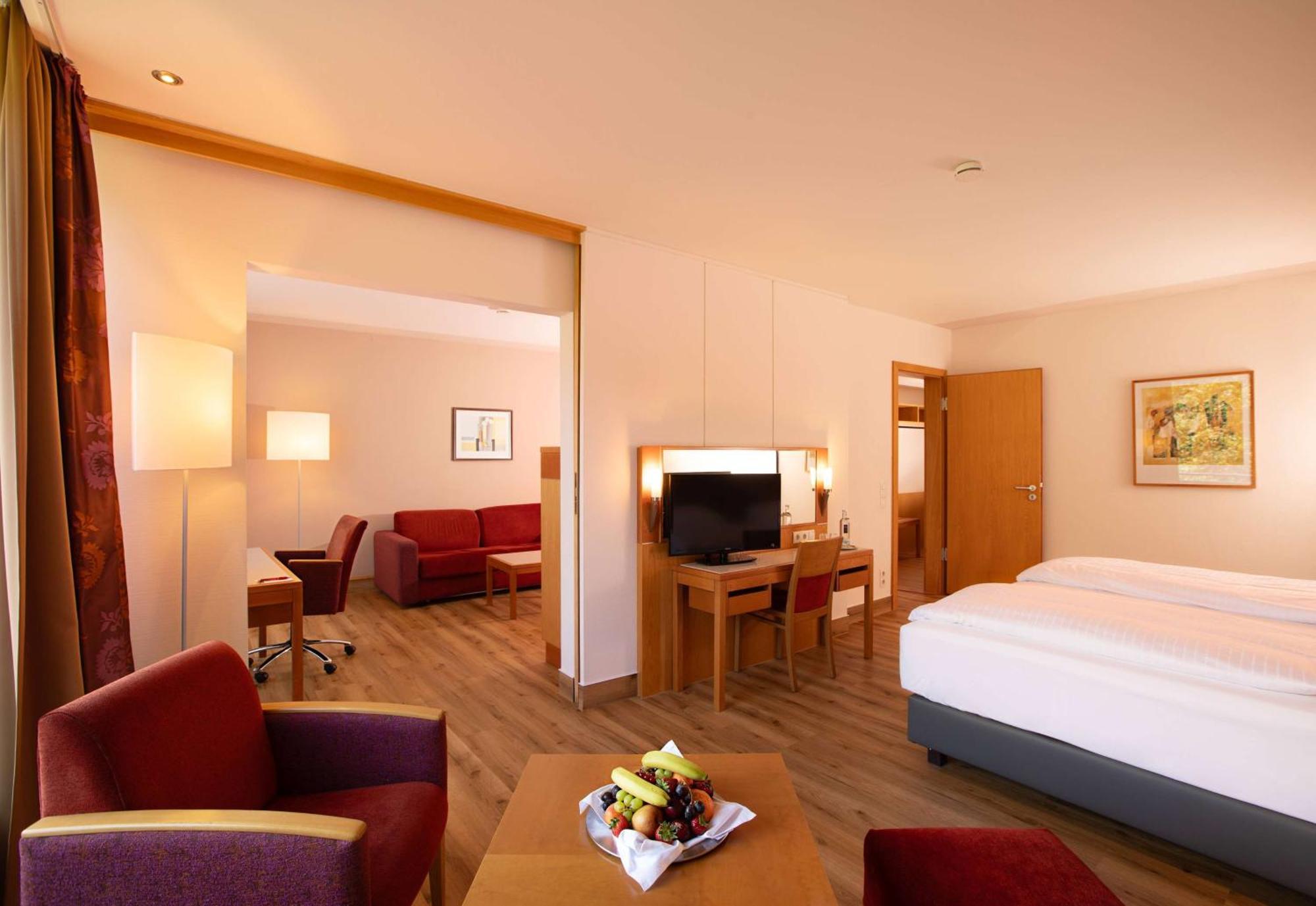 โดลเช บาย วินด์แฮม บัด เนาไฮม์ Hotel บัดเนาไฮม์ ภายนอก รูปภาพ